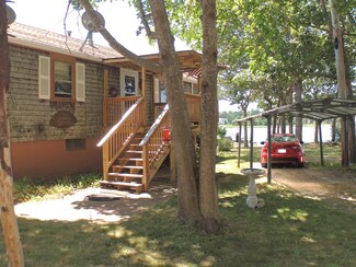 3 Quail Ln, Wareham, MA 02571