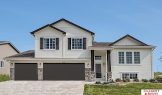 8143 S 198th St, Gretna, NE 68028