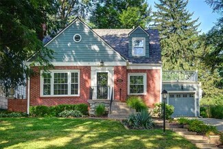 5616 Suwanee Rd, Fairway, KS 66205