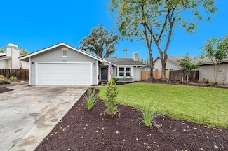 2111 S Conyer Ct, Visalia, CA 93277
