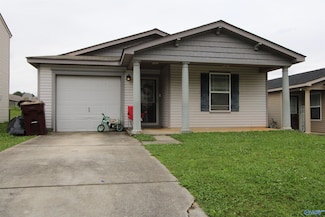 16709 Wellhouse Dr, Harvest, AL 35749