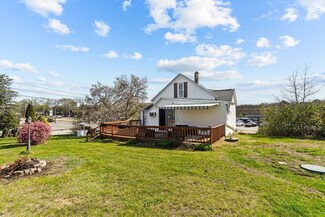 854 State Rd, Westport, MA 02790