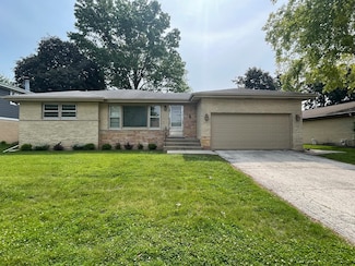 1009 N Drury Ln, Arlington Heights, IL 60004