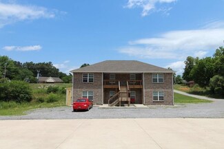 704 Donelson Pkwy, Dover, TN 37058