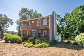 21 Oak Wood Dr, Charlestown, RI 02813