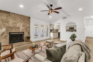 1390 Dogwood Trail, Lewisville, TX 75067