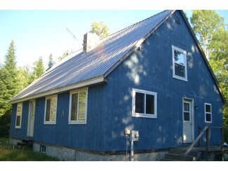 1465 Upton Rd, Errol, NH 03579