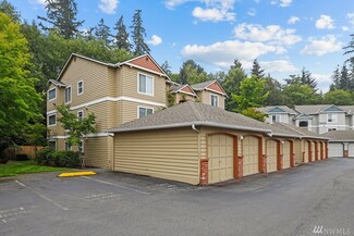 5630 14th Dr W Unit 302, Everett, WA 98203