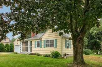 352 Mount Vernon St, Lawrence, MA 01843
