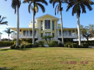 4471 Grassy Point Blvd, Port Charlotte, FL 33952