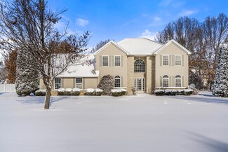 5854 Swallow Ave, Kalamazoo, MI 49009