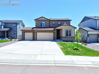 5459 Windy Pass Ct, Colorado Springs, CO 80925