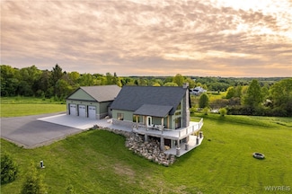 6244 Genesee Rd, Springville, NY 14141