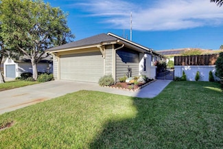 595 Hampshire Ln, Chula Vista, CA 91911