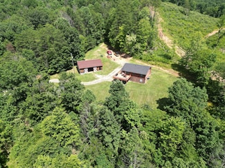 501 Grannies Creek, Newton, WV 25266