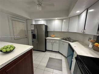 3280 Spanish Moss Terrace Unit 213I, Lauderhill, FL 33319