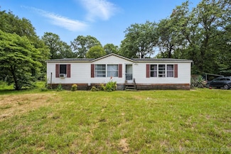 92 South St, Cartwright, OK 74731