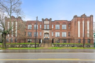 1000 E Martin Luther King Blvd Unit 201, Chattanooga, TN 37403