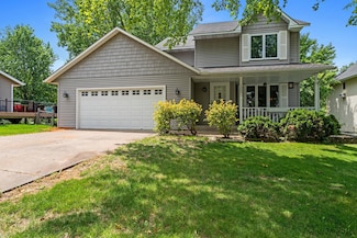 1580 9th Street Cir SE, Forest Lake, MN 55025
