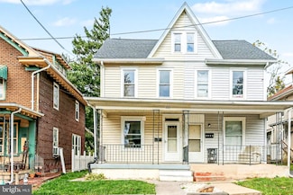 233 W Columbia Rd, Enola, PA 17025