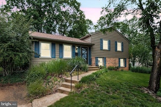 10012 Copeland Dr, Manassas, VA 20109