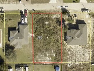 2805 44th St SW, Lehigh Acres, FL 33976