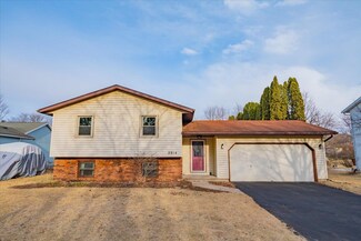 2914 Greenway Trail, Madison, WI 53719