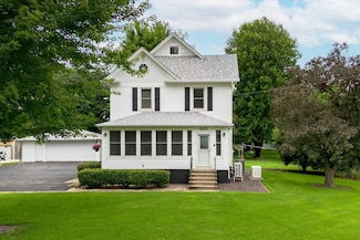 443 E Peru St, Princeton, IL 61356