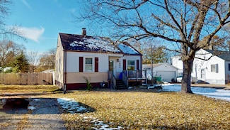 7804 Marshall St, Merrillville, IN 46410