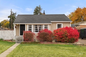 610 E Logan St, Caldwell, ID 83605