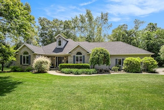27569 Hawthorne Rd, Sturgis, MI 49091