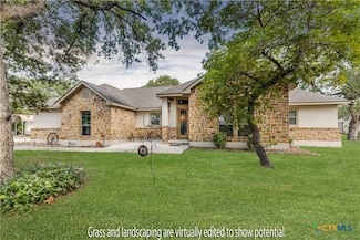 205 Sendera Crossing, La Vernia, TX 78121