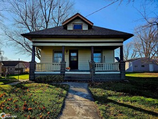 904 2nd St, Batavia, IA 52533