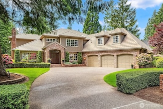 2805 Sahalee Dr E, Sammamish, WA 98074