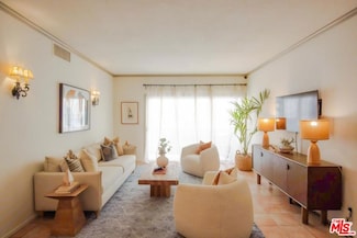 521 Montana Ave Unit 104, Santa Monica, CA 90403