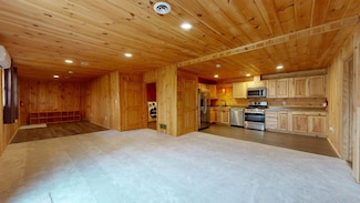 485 Browns Trace, Jericho, VT 05465