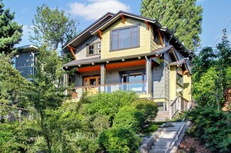 926 30th Ave, Seattle, WA 98122