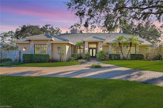 4556 Pond Apple Dr N, Naples, FL 34119