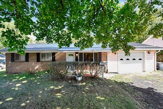 880 Mcpherson St, Mansfield, OH 44903