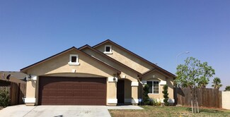 1994 Eagle Dr, Madera, CA 93638