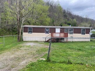 47 Trivette Ave, Virgie, KY 41572