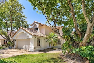 517 Misty Oaks Dr, Pompano Beach, FL 33069