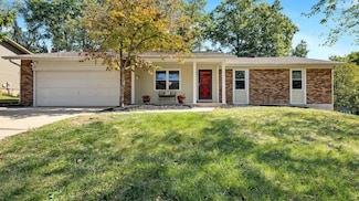 21 Chauser Dr, Saint Peters, MO 63376