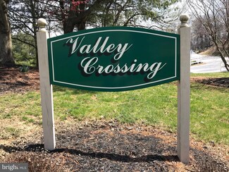 329 Jenville Ct, Coatesville, PA 19320