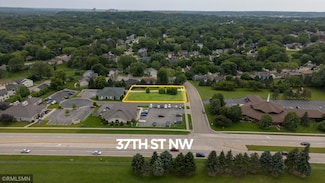 1022 Bel Air Ln NW, Rochester, MN 55901