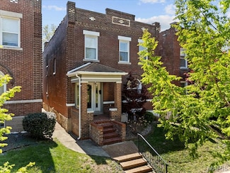 3884 Wyoming St, Saint Louis, MO 63116