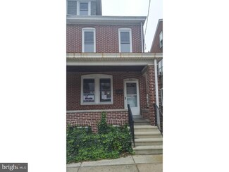 571 Chestnut Ave, Trenton, NJ 08611