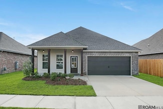1021 Gentle Wind Dr, Baton Rouge, LA 70820