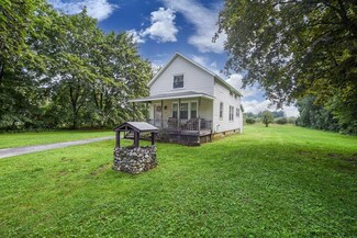 271 Sugar Hill Rd, Rexford, NY 12148