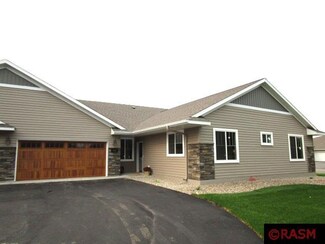 901 901 Augusta Dr, Mankato, MN 56001